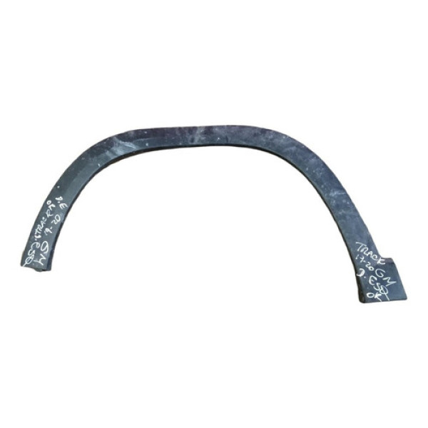 Aplique Dianteiro Esquerdo Gm Tracker 2020 A 2024 C/detalhe