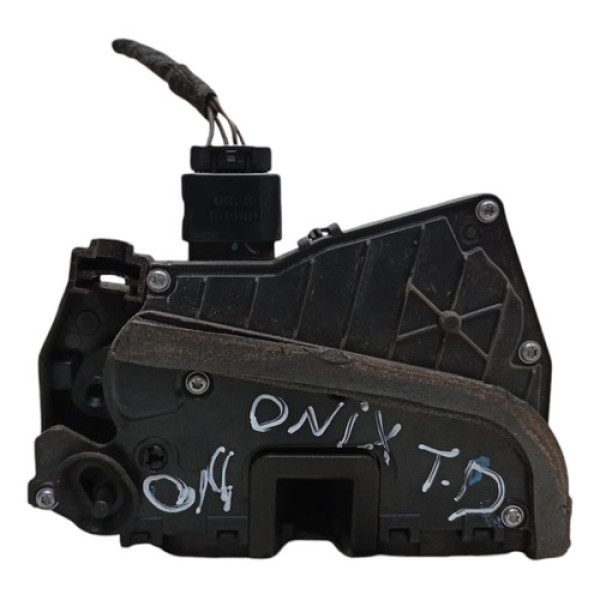 Fechadura Porta Traseira Direita Ônix 2014 A 2017