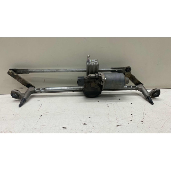 Máquina Limpador Dianteiro Virtus 2018