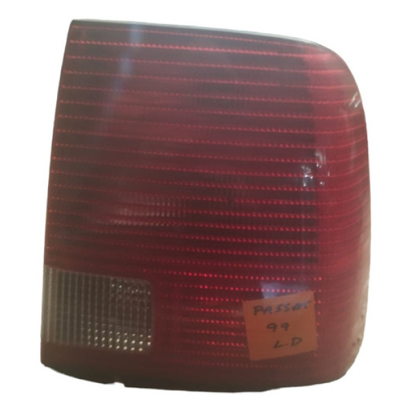 Lanterna Volkswagen Passat Traseira Direito 1998 À 2001