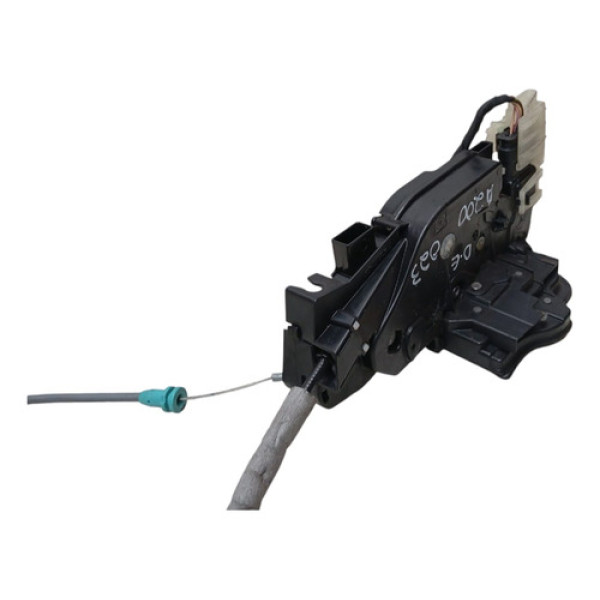 Trava Porta Dianteira Esquerda A200 2019 2020 2021 A 2024