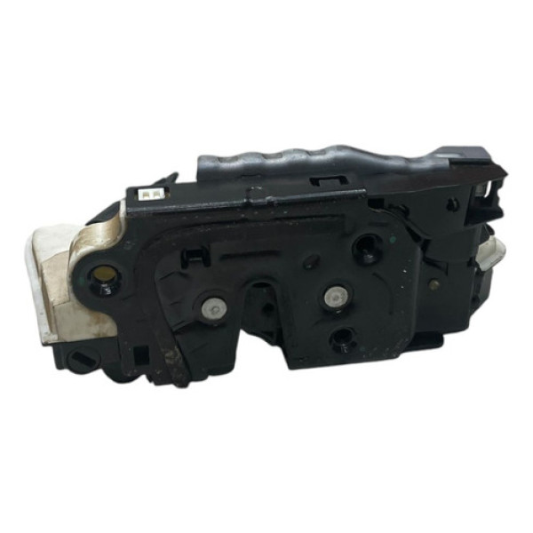 Fechadura De Porta Traseira Direita Tiguan 2009 A 2015