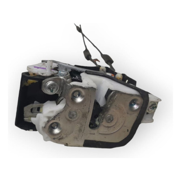 Fechadura Porta Traseira Direita Triton 2014 2015 A 2017