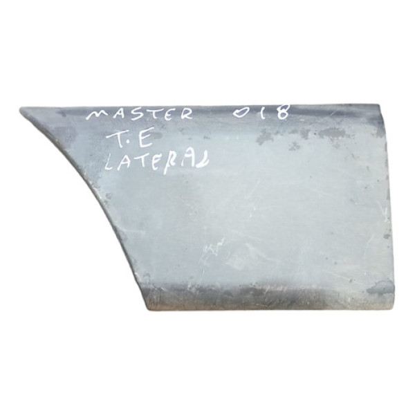 Aplique Lateral Traseira Esquerda Master Furgão 2016 A 2022